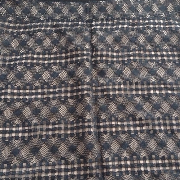 Jupe - Picture 2 of 4